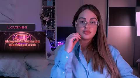 libra_mia online show from March 2026 06:05:02 AM