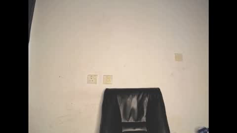 Snapshot of lick_pussyjuice chatting on October 2025 07:49:02 AM kimani online show from October 2025 07:49:02 AM