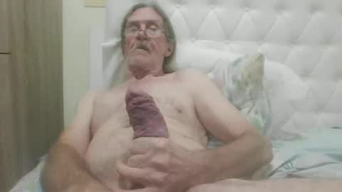 lickittostickit online show from January 2025 12:02:02 PM