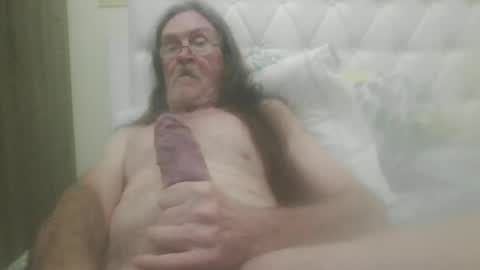 lickittostickit online show from January 2025 05:32:01 AM