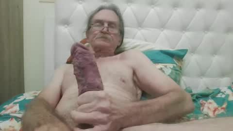 lickittostickit online show from February 2025 09:22:01 AM