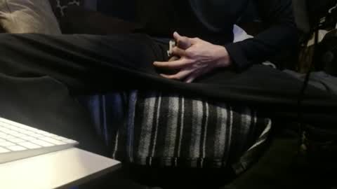 lickurlipz1 online show from December 2025 08:52:02 AM