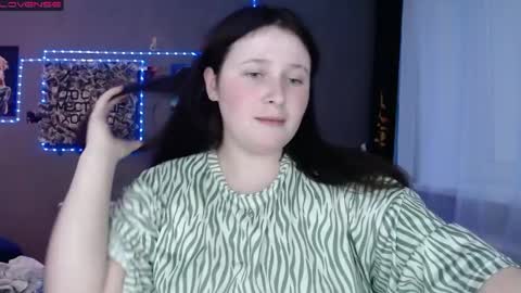 light_lunaa online show from May 2026 02:24:02 PM