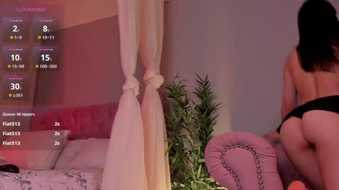 Snapshot of liia_sweett chatting on December 2024 06:55:02 PM Lia Sweet online show from December 2024 06:55:02 PM