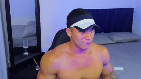 liiam_jesus online show from September 2025 02:44:02 AM