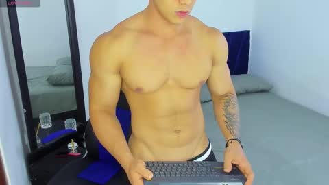 liiam_jesus online show from September 2025 02:45:01 AM