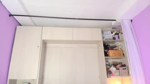         online show from January 2025 11:37:02 AM