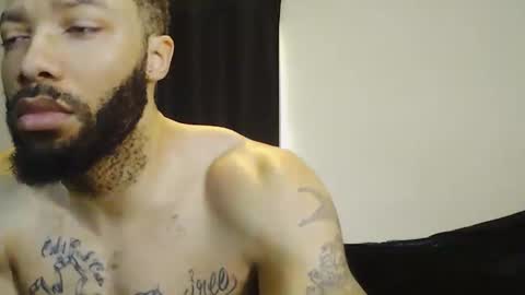Snapshot of liightskinlover chatting on February 2026 06:56:01 PM liightsinlover online show from February 2026 06:56:01 PM