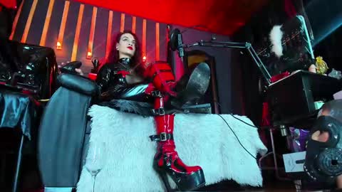 Liilith online show from December 2024 11:10:02 AM