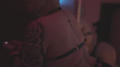 likaaberry online show from October 2025 06:47:01 PM