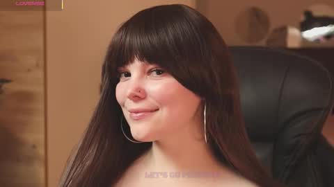 likaaberry online show from November 2025 06:24:02 PM