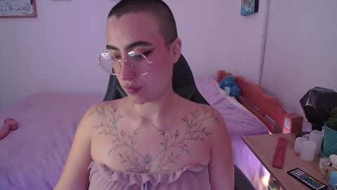 im MIA  -- MY OF is catsito3 online show from February 2025 06:12:01 AM