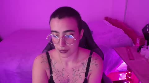im MIA  -- MY OF is catsito3 online show from March 2025 07:57:02 AM