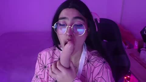 im MIA  -- MY OF is catsito3 online show from March 2025 07:13:02 AM
