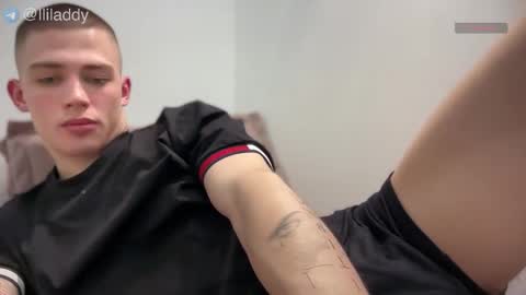 Addy online show from November 2025 06:32:01 PM