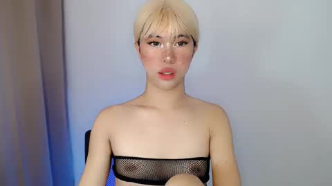 Snapshot of lil_grace1 chatting on February 2025 02:34:02 PM grace online show from February 2025 02:34:02 PM