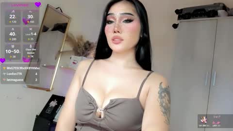 Miss Lily online show from October 2025 10:35:01 AM