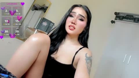 Miss Lily online show from November 2025 06:21:01 PM