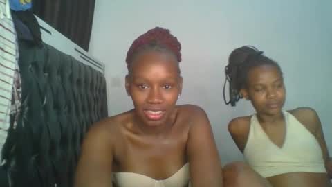 Snapshot of lil_meg chatting on March 2026 06:58:01 PM lil_meg online show from March 2026 06:58:01 PM