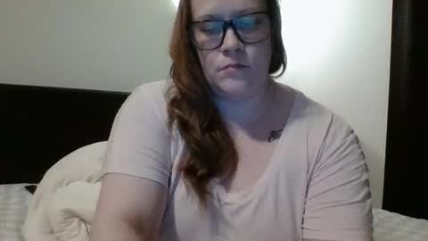 lil_nelli8 online show from December 2024 07:19:02 AM