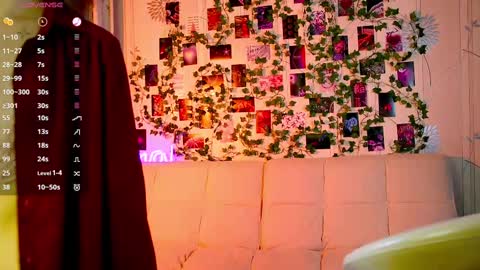 lil_raysss online show from February 2025 07:54:02 AM