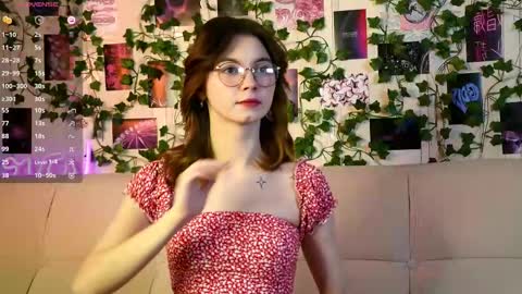 lil_raysss online show from February 2025 04:43:01 AM