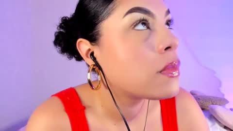 Snapshot of lil_swaay chatting on October 2025 01:14:02 AM Lola online show from October 2025 01:14:02 AM