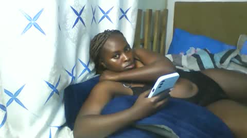 Snapshot of lil_wamboi chatting on May 2026 07:45:02 PM lil_wamboi online show from May 2026 07:45:02 PM