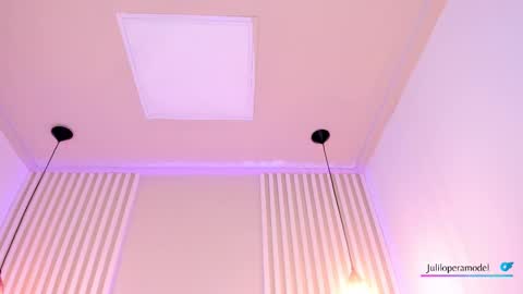 L I L A   online show from October 2025 04:02:02 AM