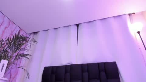 Lila online show from January 2025 11:22:01 PM