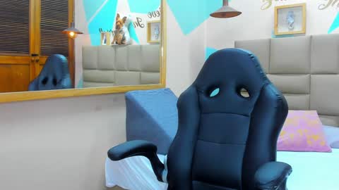 Snapshot of lila_foox chatting on December 2024 07:41:02 PM LILA online show from December 2024 07:41:02 PM