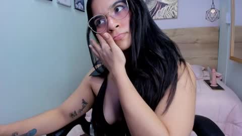 Snapshot of lila_foox chatting on March 2025 10:42:01 PM LILA online show from March 2025 10:42:01 PM