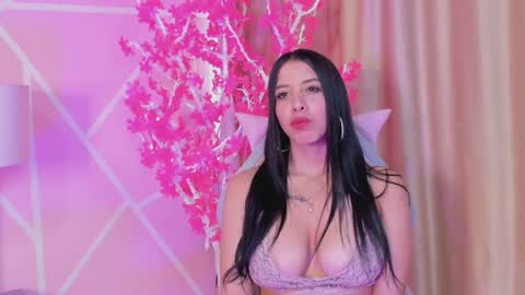 Snapshot of lila_noa chatting on September 2025 08:00:02 PM lila noa online show from September 2025 08:00:02 PM