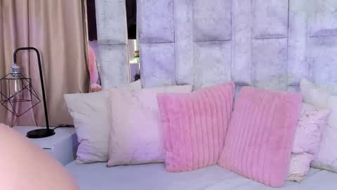 Snapshot of lila_noa chatting on October 2025 07:44:01 PM lila noa online show from October 2025 07:44:01 PM