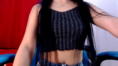 Snapshot of lila_pinky chatting on February 2025 02:34:02 PM L I L A online show from February 2025 02:34:02 PM
