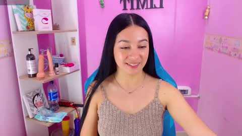 Snapshot of lila_pinky chatting on March 2025 08:54:01 PM L I L A online show from March 2025 08:54:01 PM