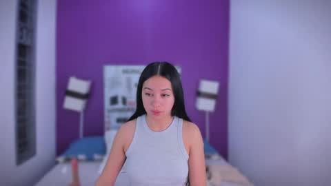 Snapshot of lila_pinky chatting on September 2025 12:06:01 PM L I L A online show from September 2025 12:06:01 PM