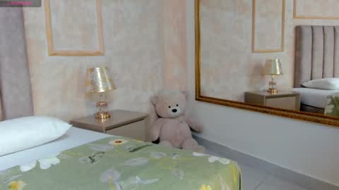 lila bailey  online show from January 2025 07:38:02 PM