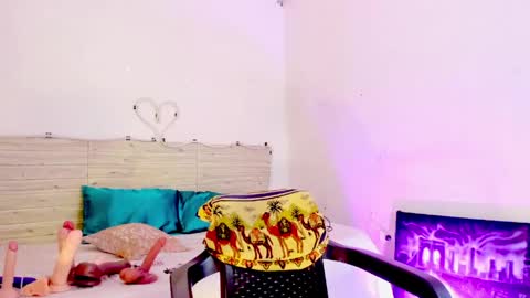 Lilah Sweet online show from April 2026 06:21:01 PM