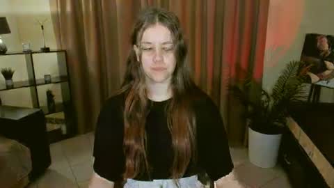 Snapshot of lilasparkling chatting on June 2026 09:30:01 AM LilaSparkling online show from June 2026 09:30:01 AM