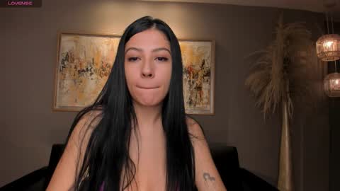 Lila West online show from October 2025 11:20:02 AM