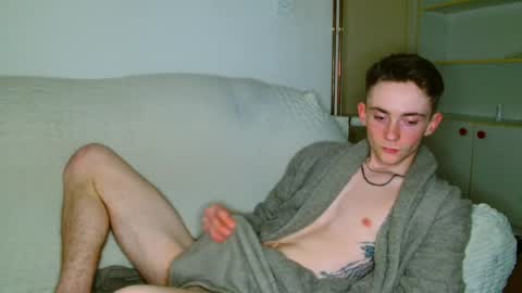 Snapshot of lilbearxxxx chatting on May 2026 01:56:01 AM lilbearxxxx online show from May 2026 01:56:01 AM