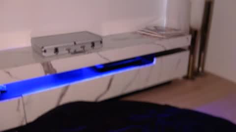 Rebecca online show from November 2025 09:37:02 PM