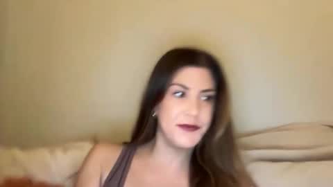 lilbi85_ online show from November 2025 01:59:01 AM