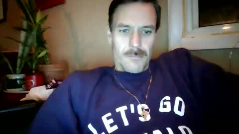 Snapshot of lildeer1980 chatting on December 2025 11:09:01 PM lildeer1980 online show from December 2025 11:09:01 PM
