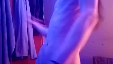 lildman420 online show from October 2025 02:23:02 AM