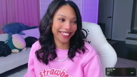 Snapshot of lileviemarie chatting on April 2026 01:19:01 AM evie online show from April 2026 01:19:01 AM