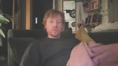 lilginge1 online show from September 2025 09:15:02 PM
