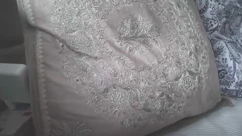 lilginge1 online show from October 2025 01:51:02 PM