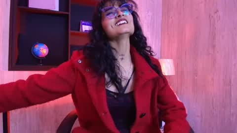 lili_clan online show from November 2025 05:07:02 AM